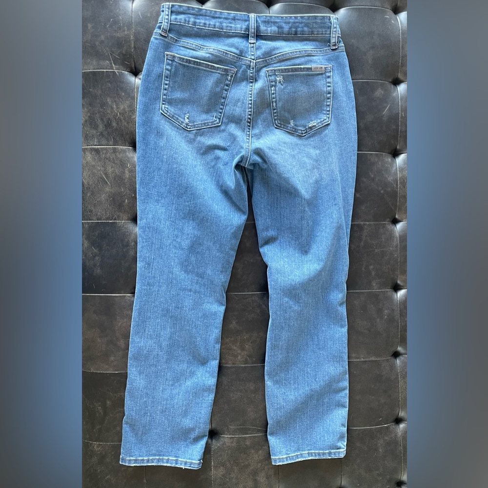 Joes jeans, boyfriend cut crop, size 28. - Picture 9 of 11